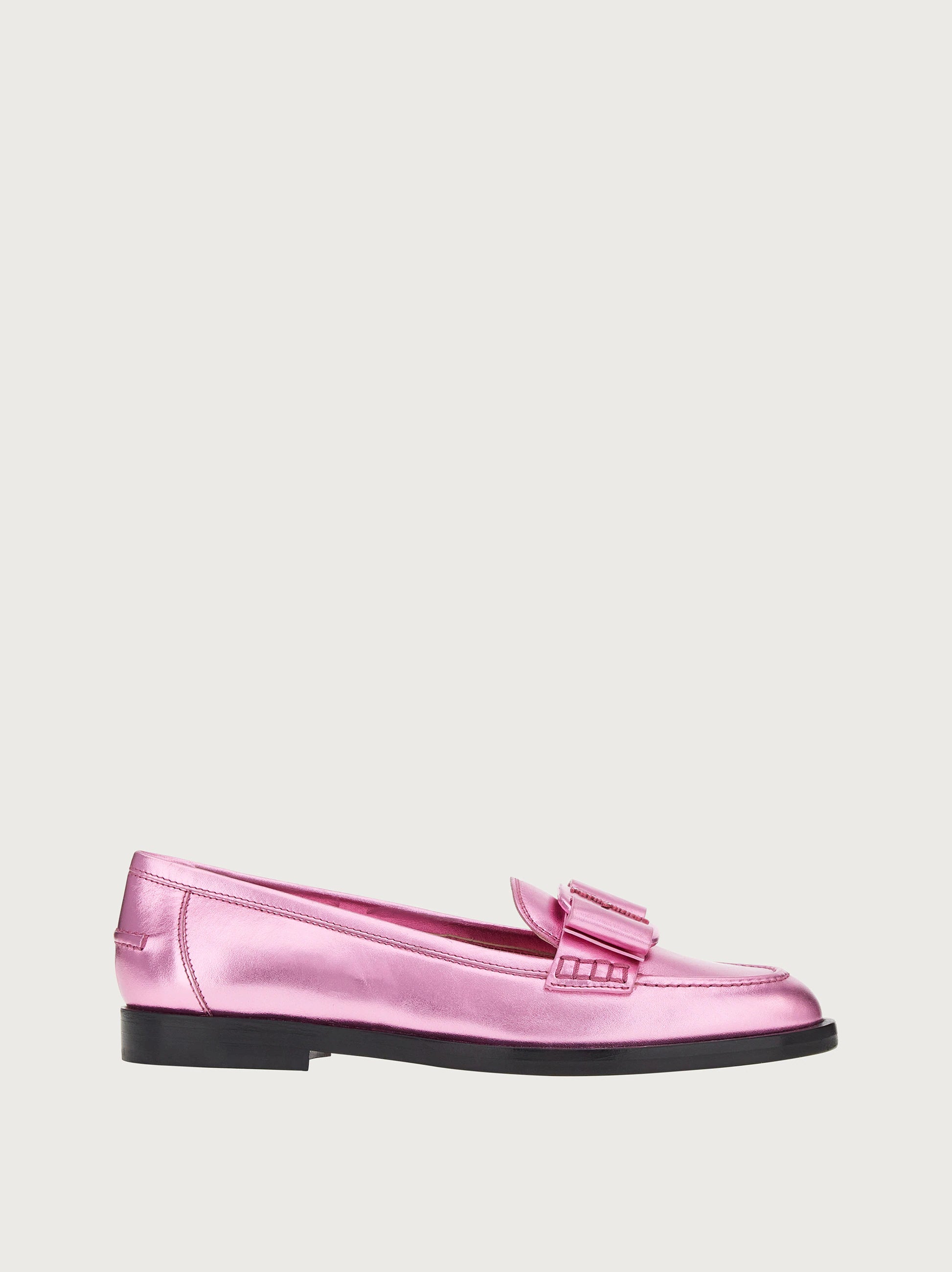 Ferragamo - viva bow loafer - women