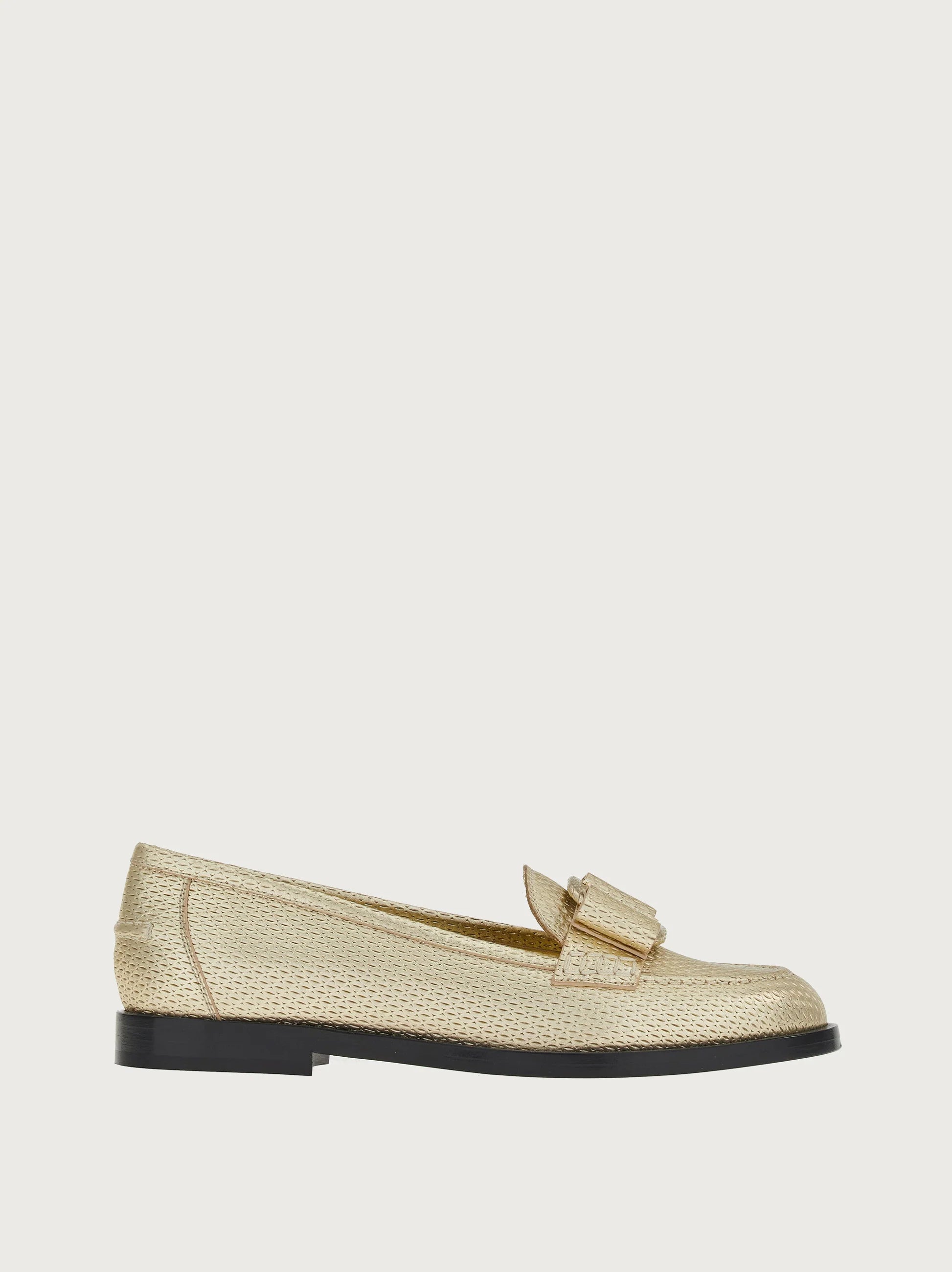 Ferragamo - viva bow loafer - women