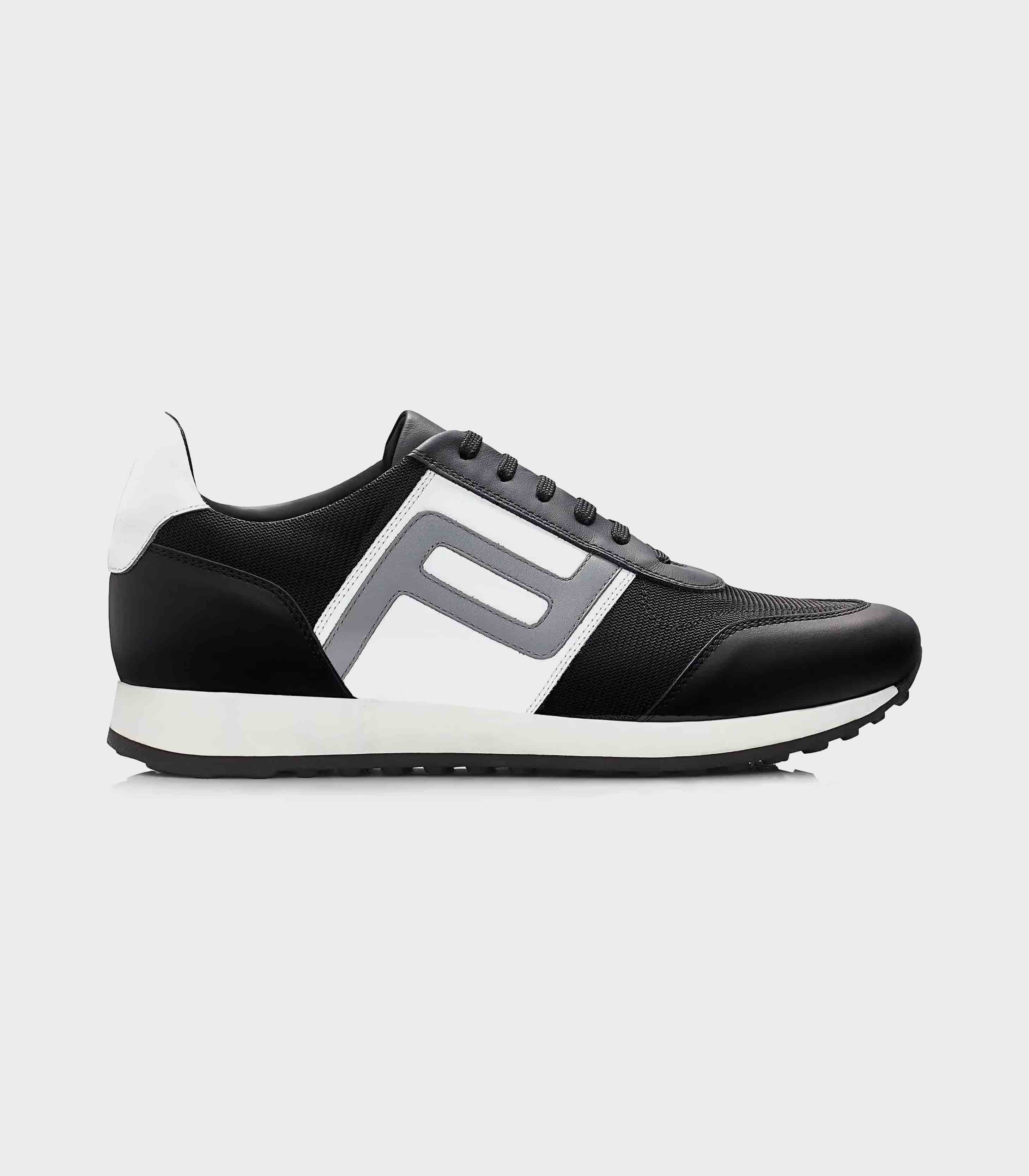 Black/White