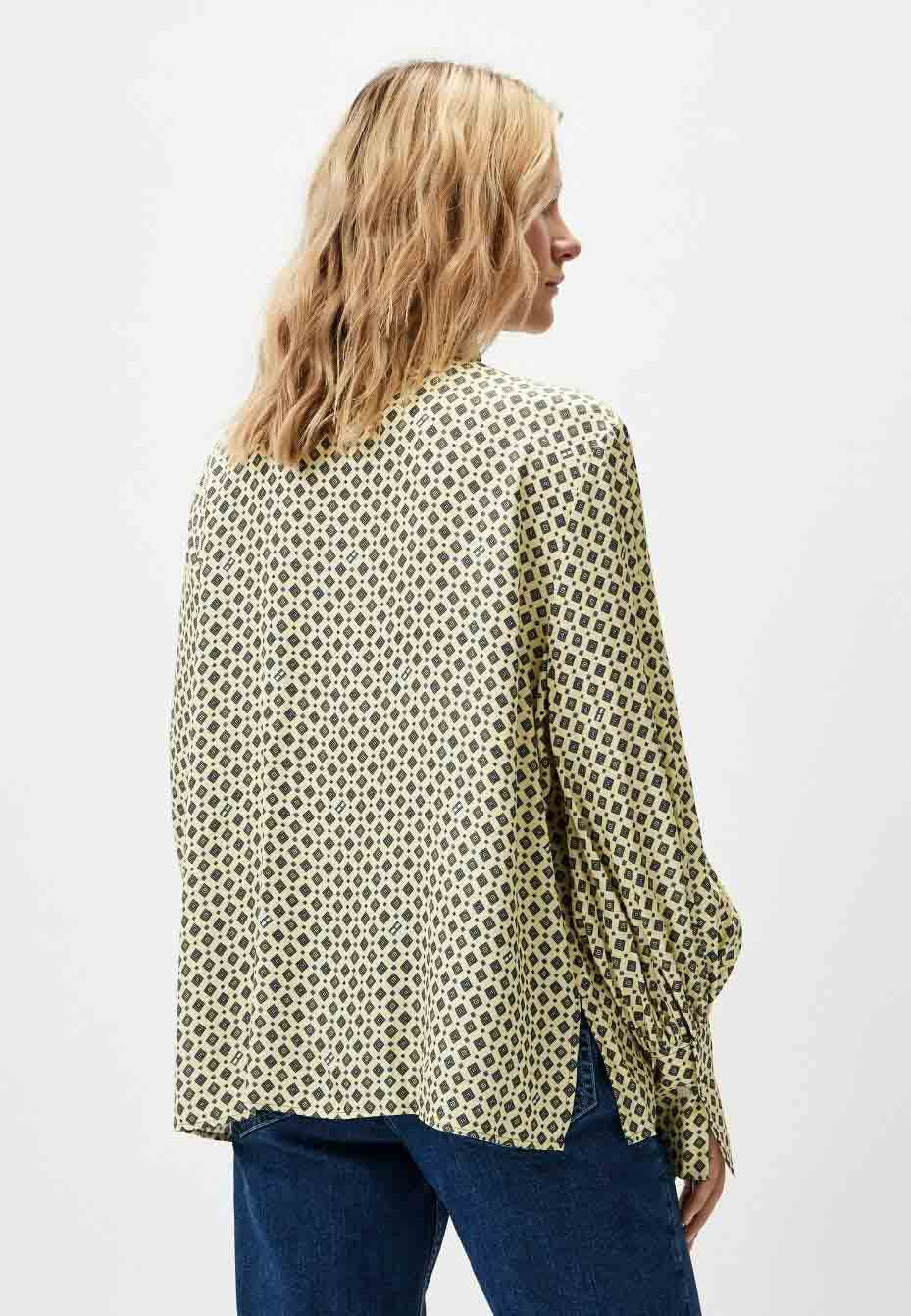 Light Yellow