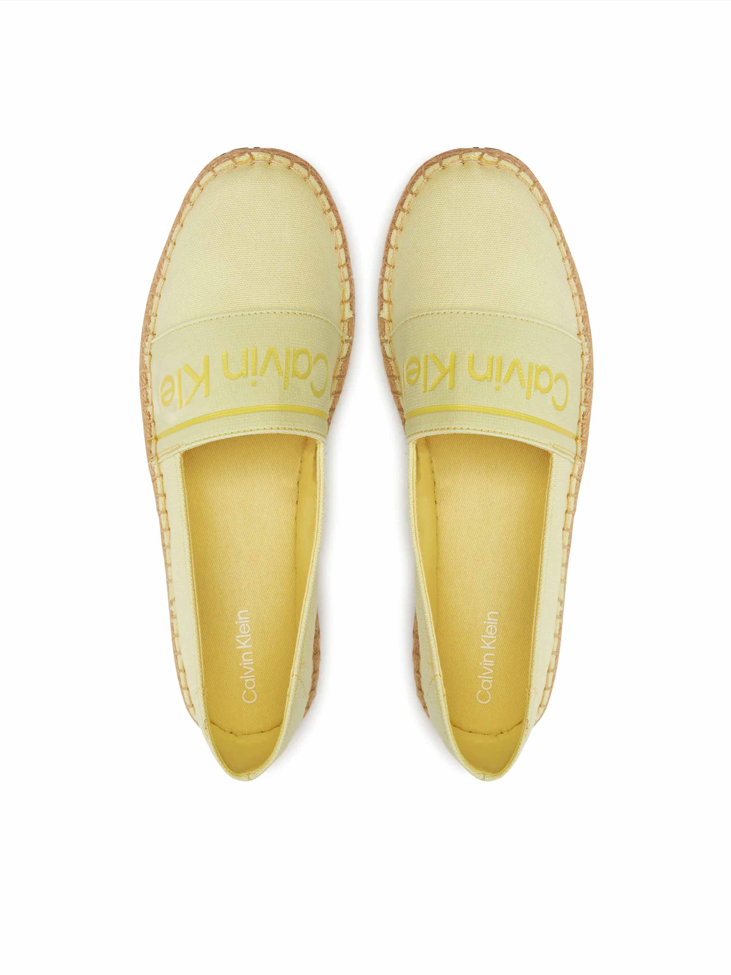 Pastal Yellow