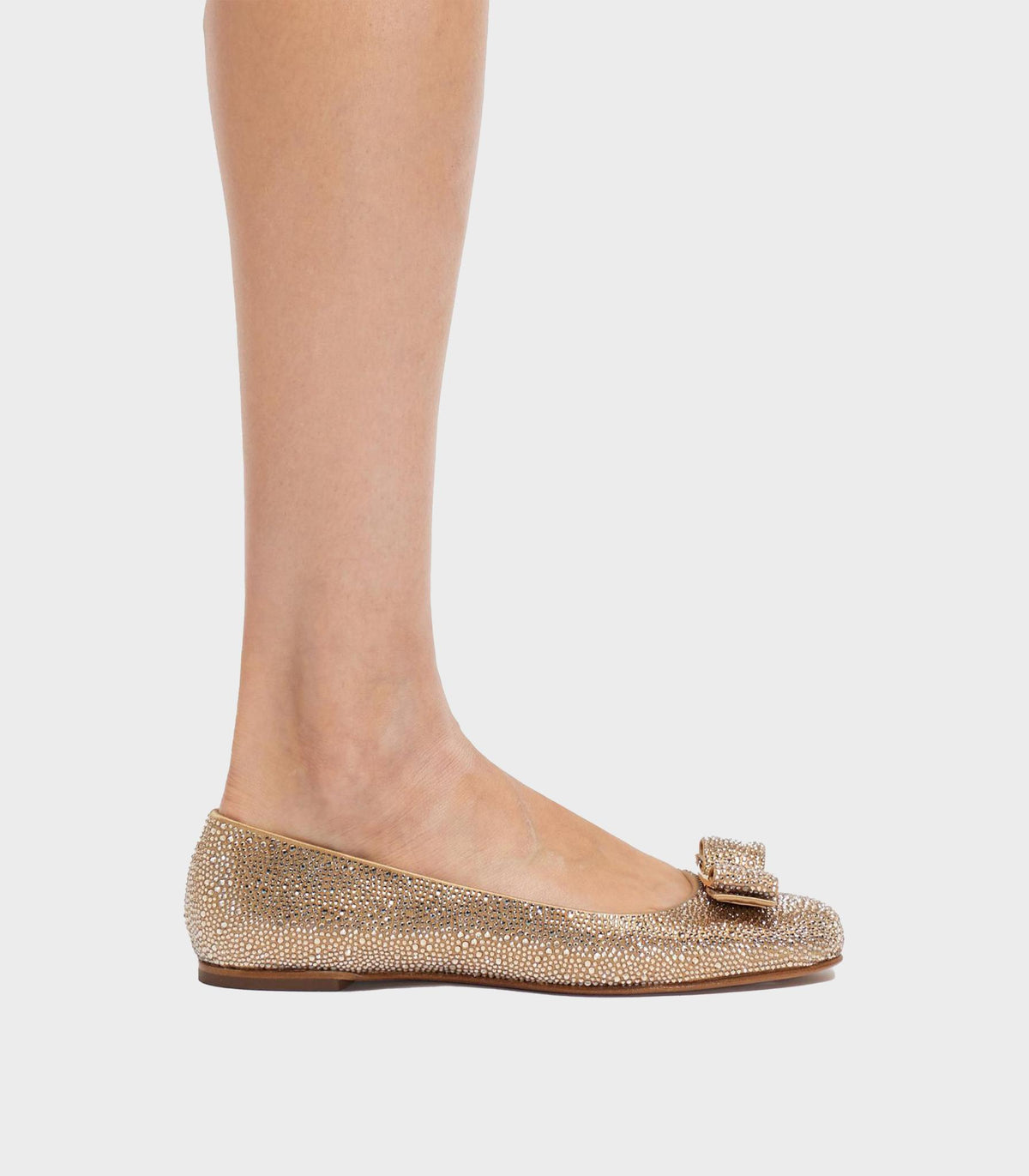 Light brown/Beige