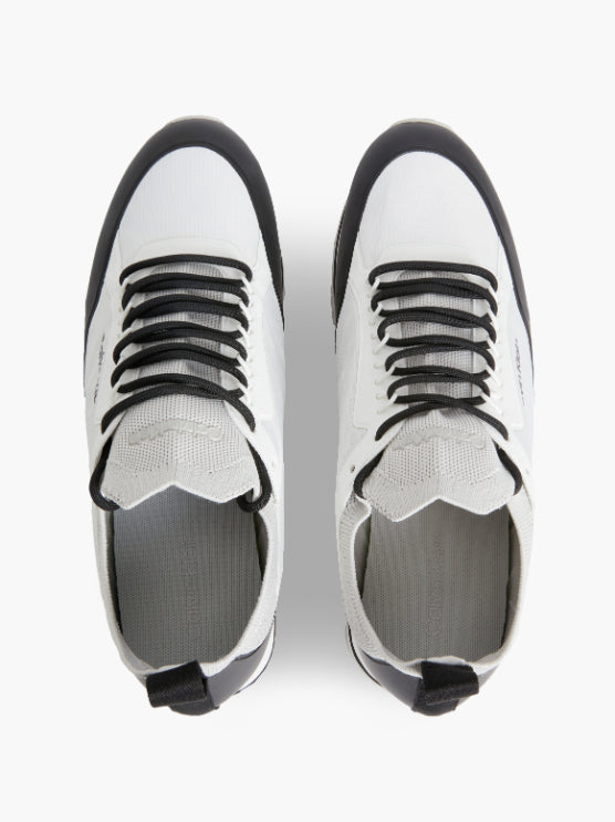 WHITE/BLACK