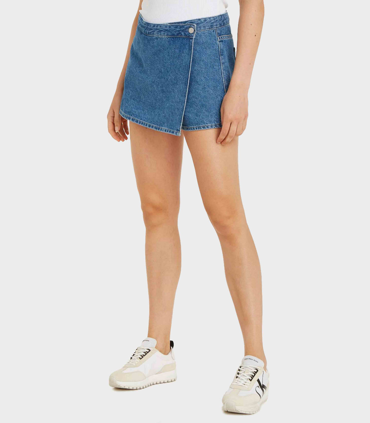 Medium Denim