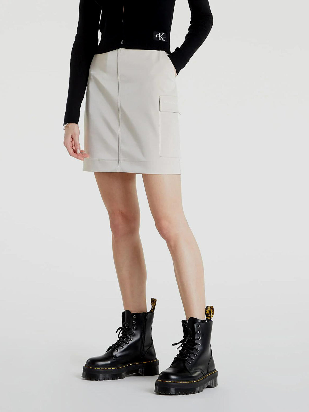 Off White