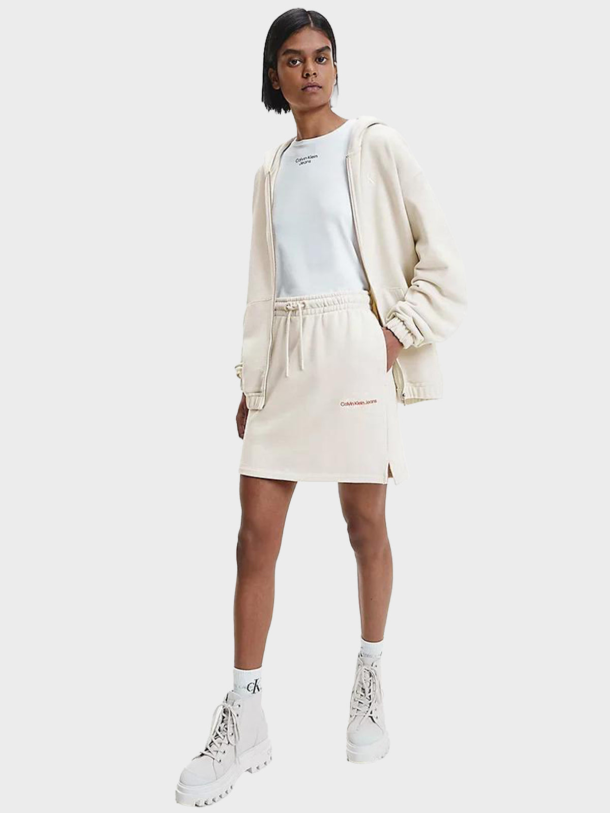 Off White