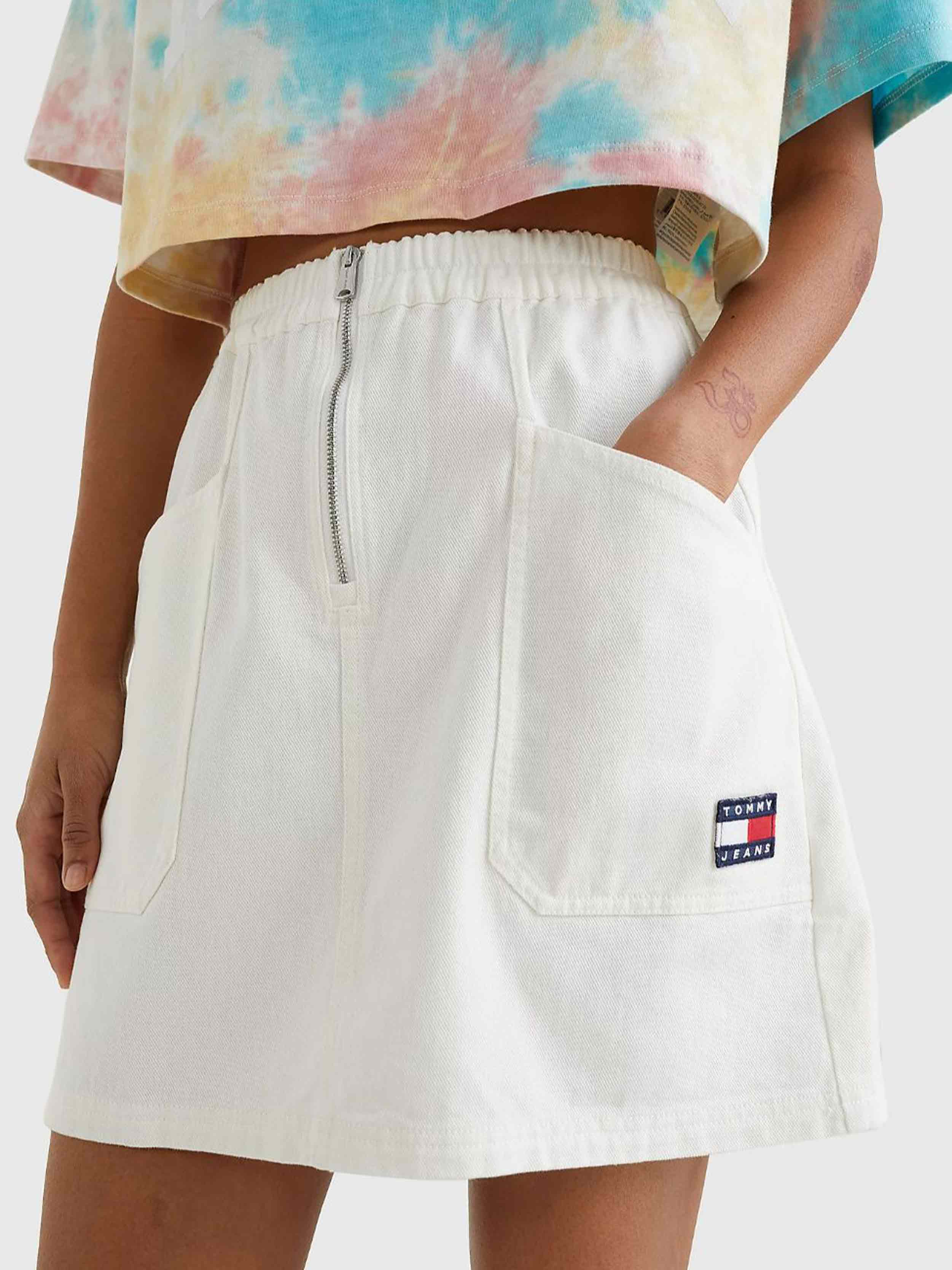 Off White