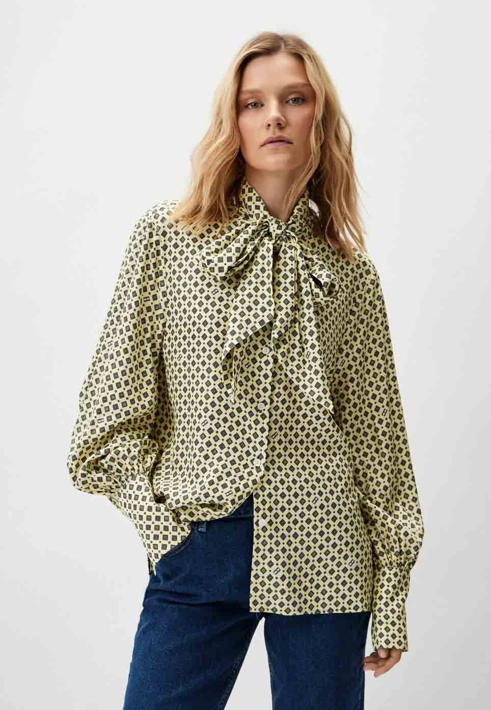 Light Yellow
