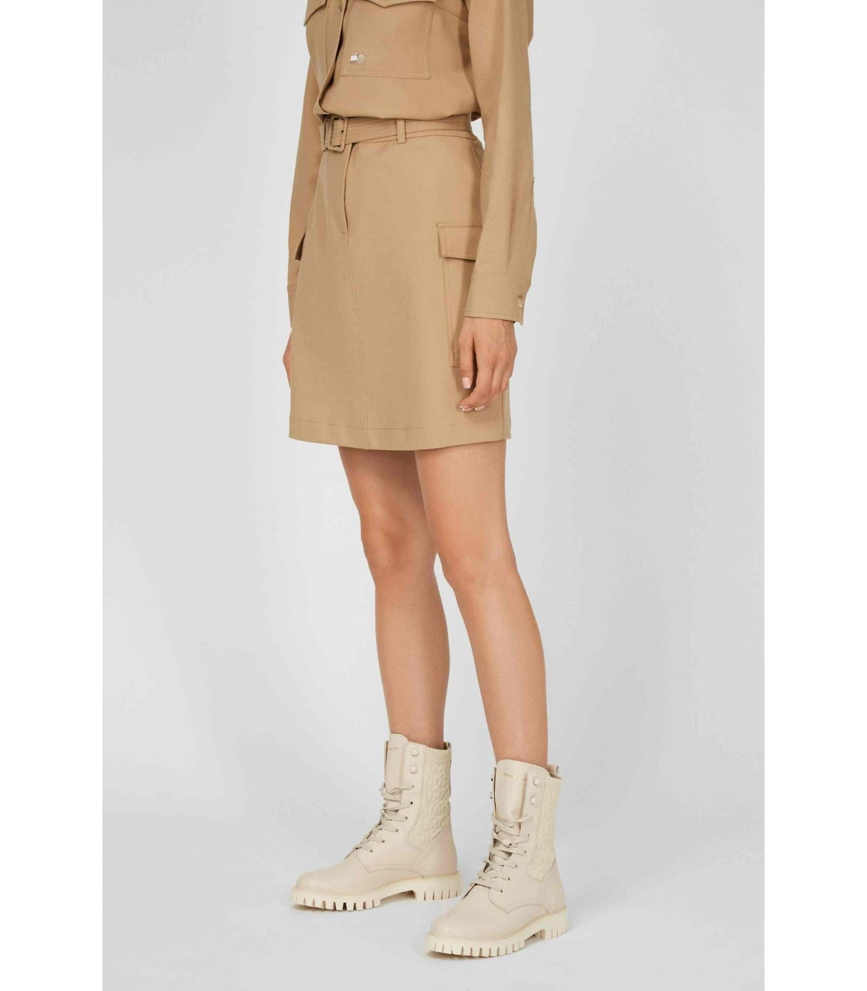 Light Beige