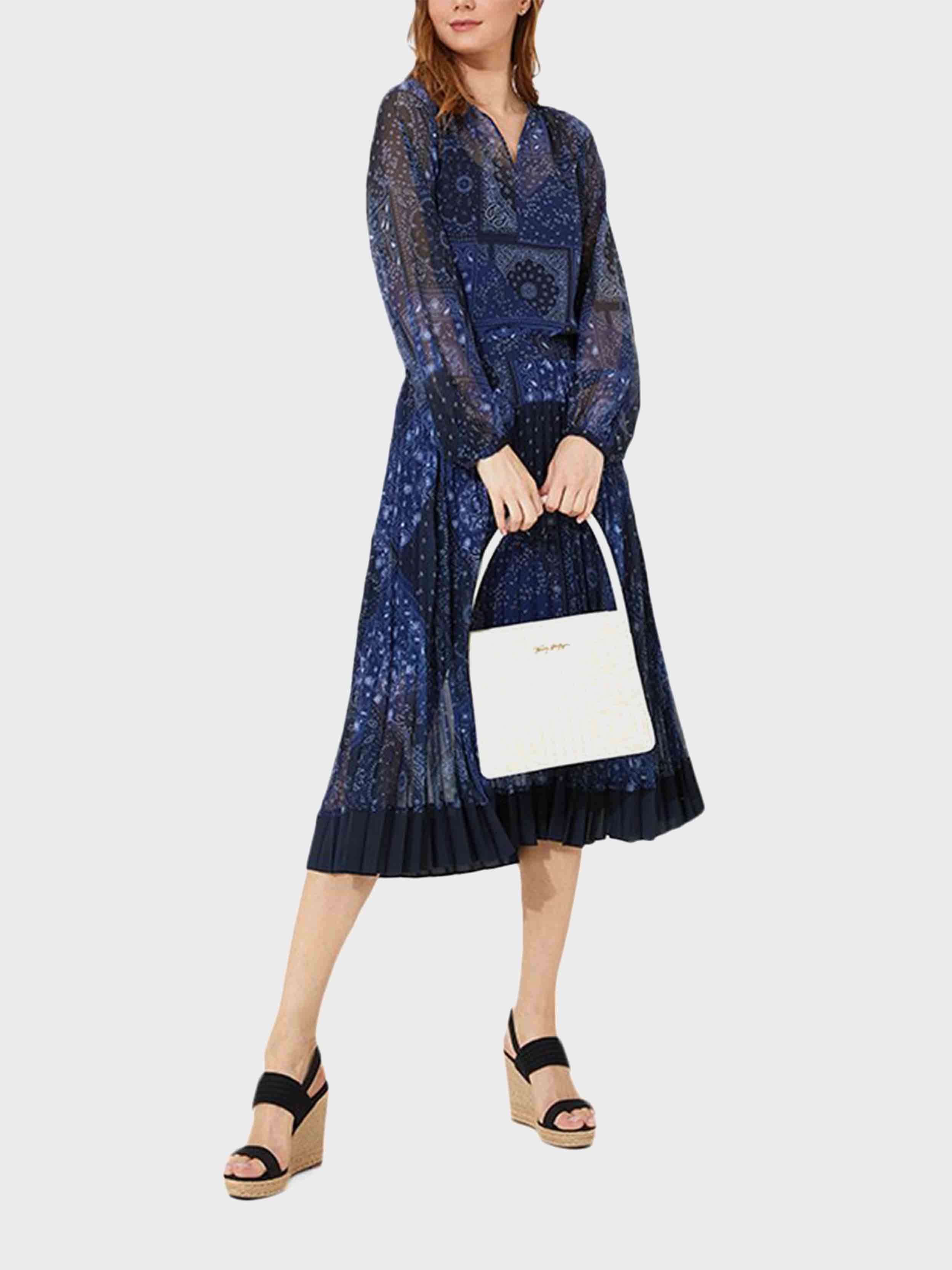 Dark Blue