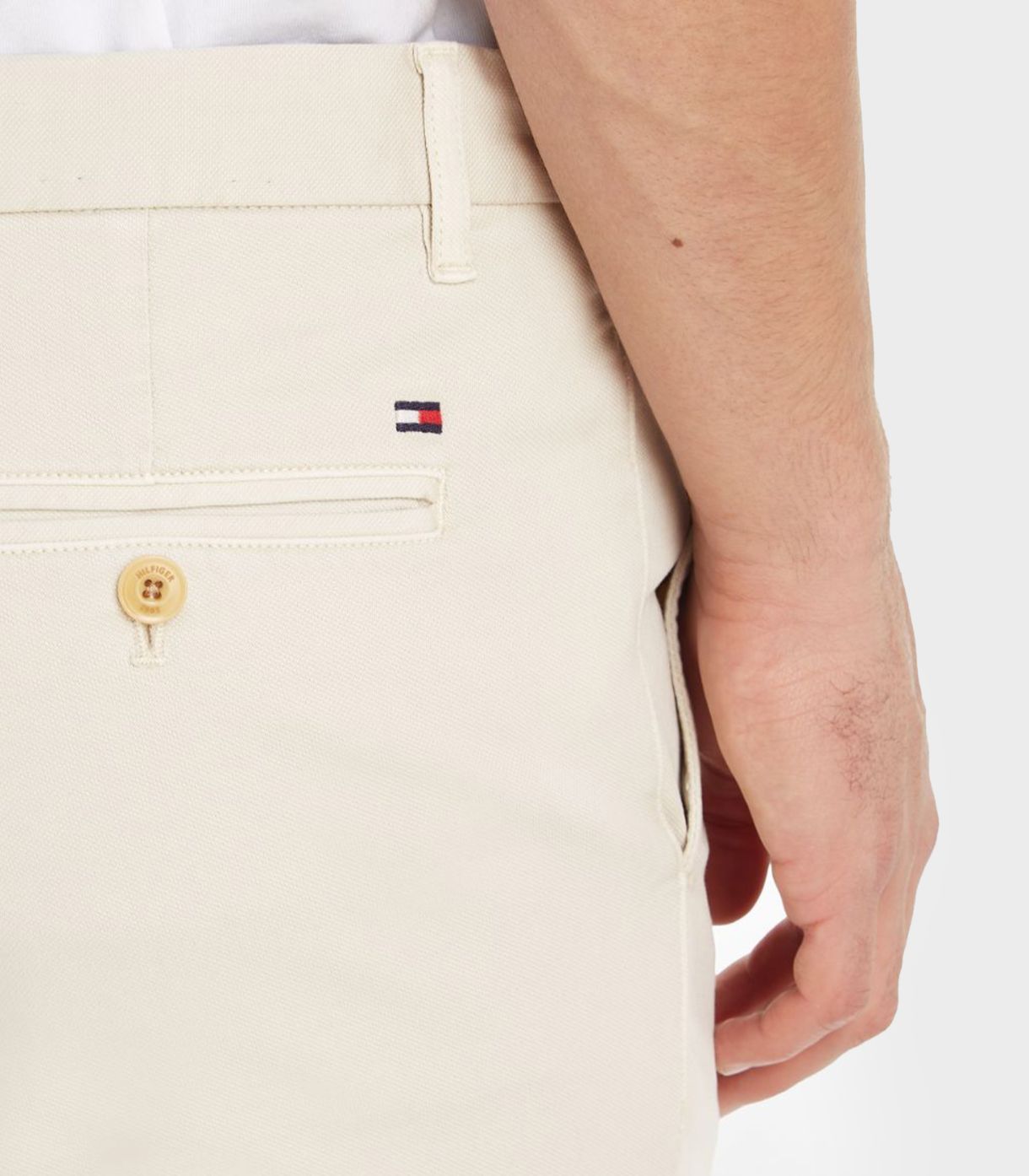 medium beige